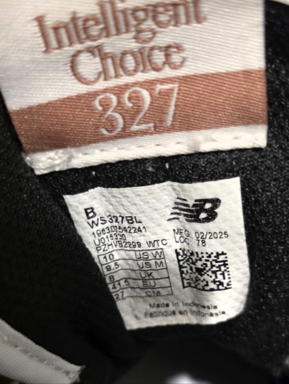 NWOT New Balance 327, Size 10, Only Tried On - Picture 4 of 7